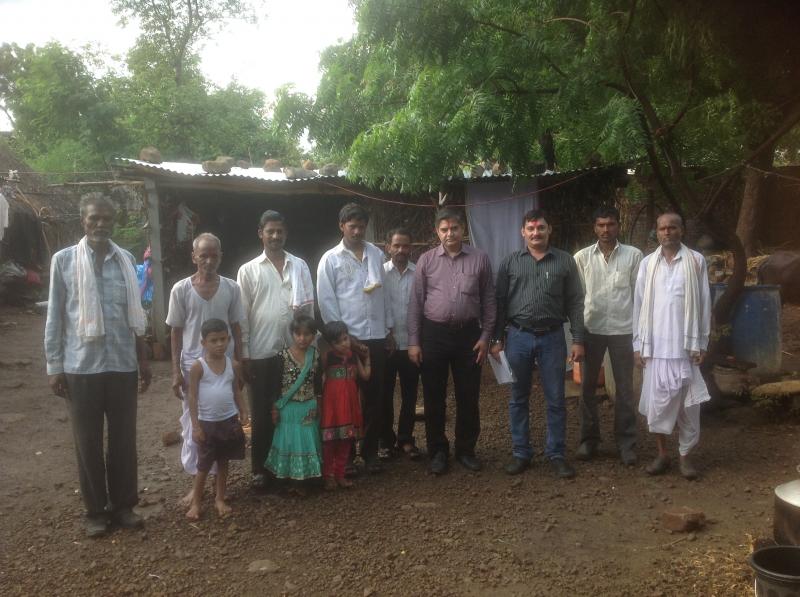 Dr Avinash Dal with Mr Vithal Wahinde at the latter's village